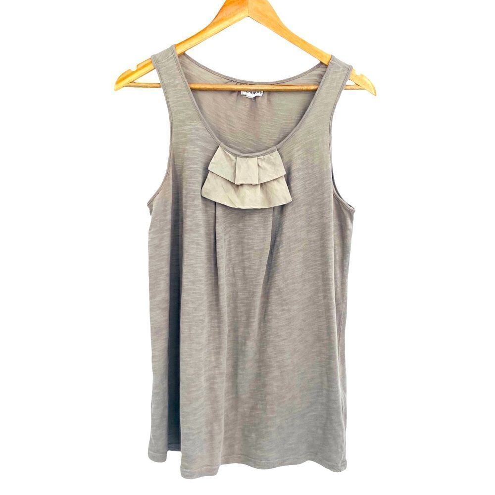 Generra taupe tan ruffle detail tank size medium